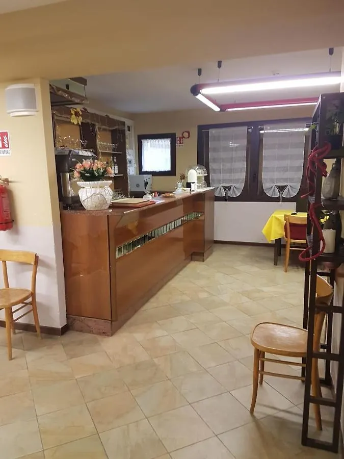 Villa Quies Vezza d'Oglio 0*,